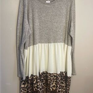 Poliana Fashion Boutique Gray and Leopard Print Long Sleeve Dress